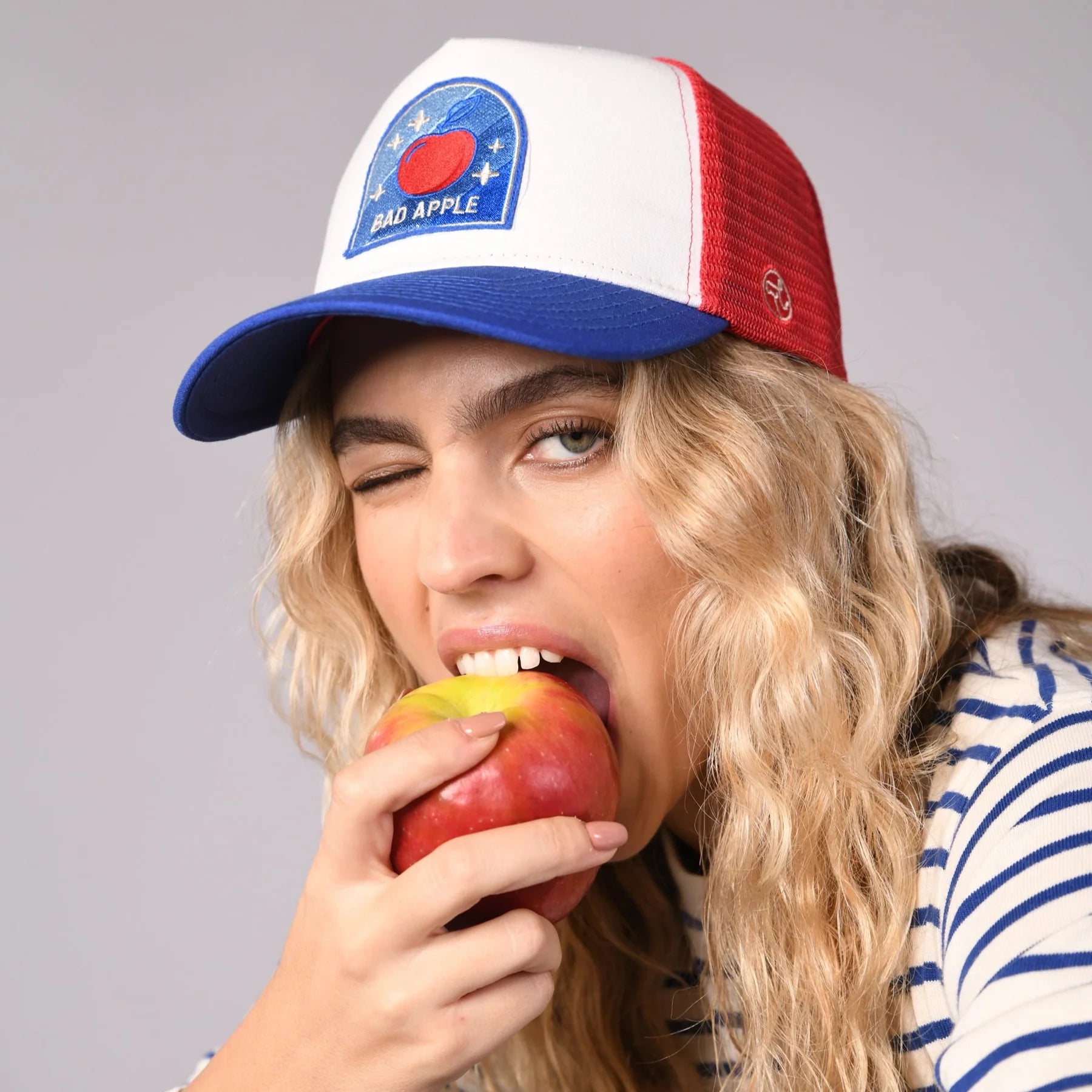 כובע Bad Apple