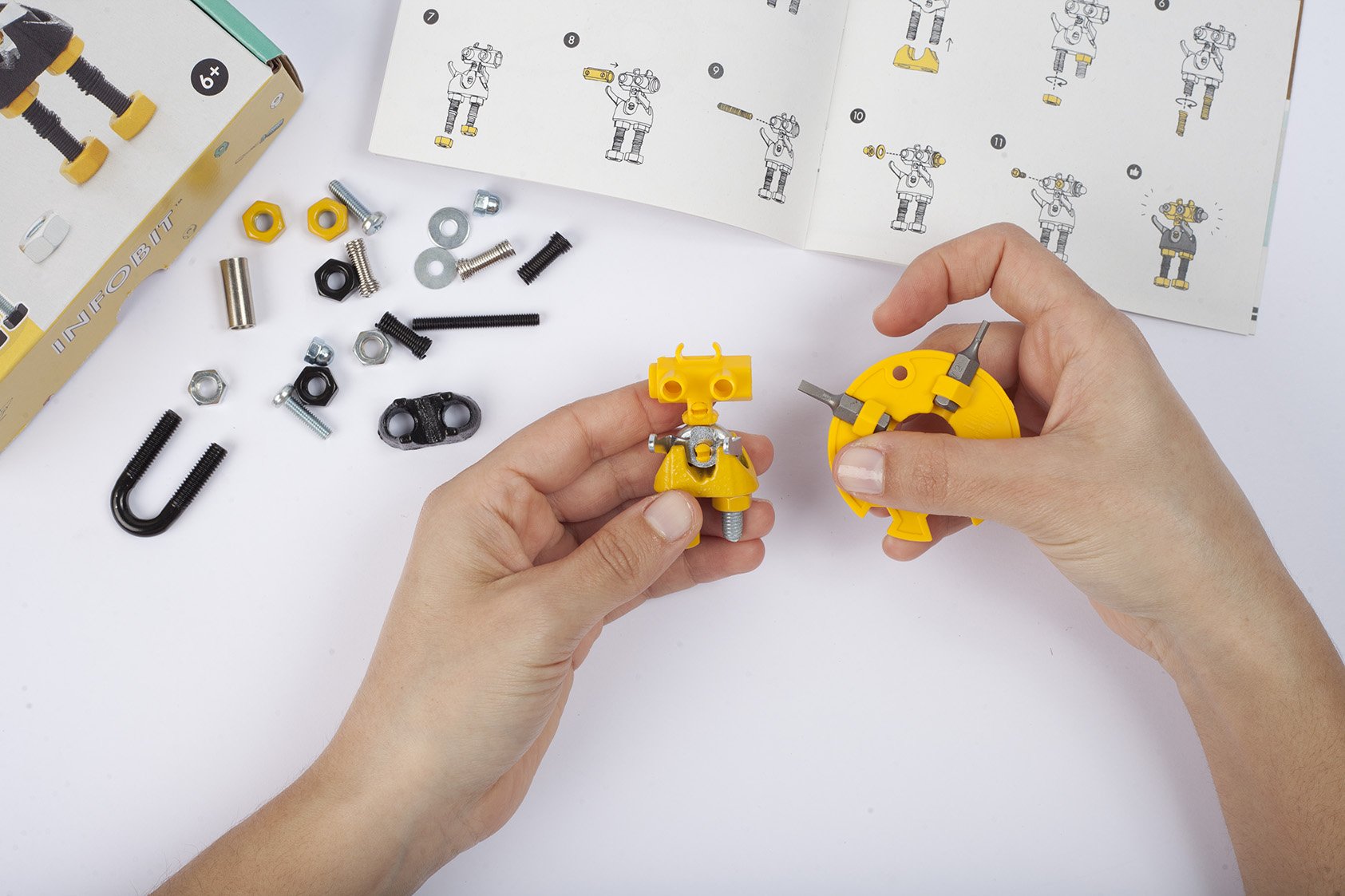 ערכת הרכבה, רובוטים - אופביטס